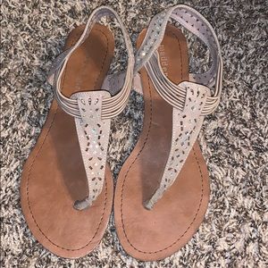 Madden girl sandals